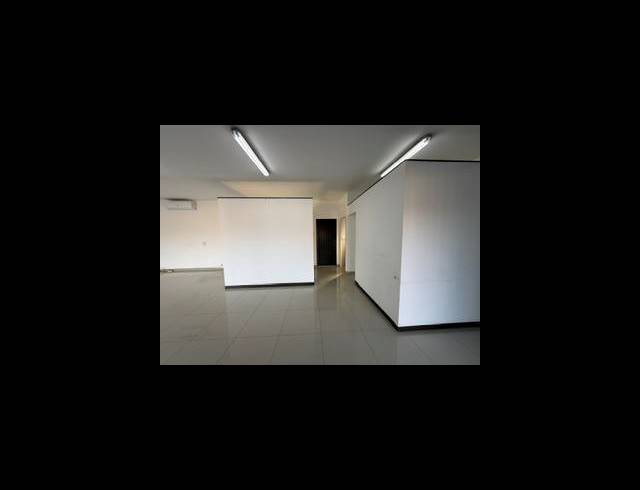 BUSINESS PROPERTY TO RENT IN ESCOMBE